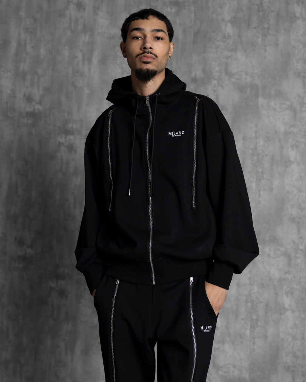 GADORO gazeat hoodie ブラック　Mサイズ新品未開封 080A5991_1024x.jpg?v=1754580516